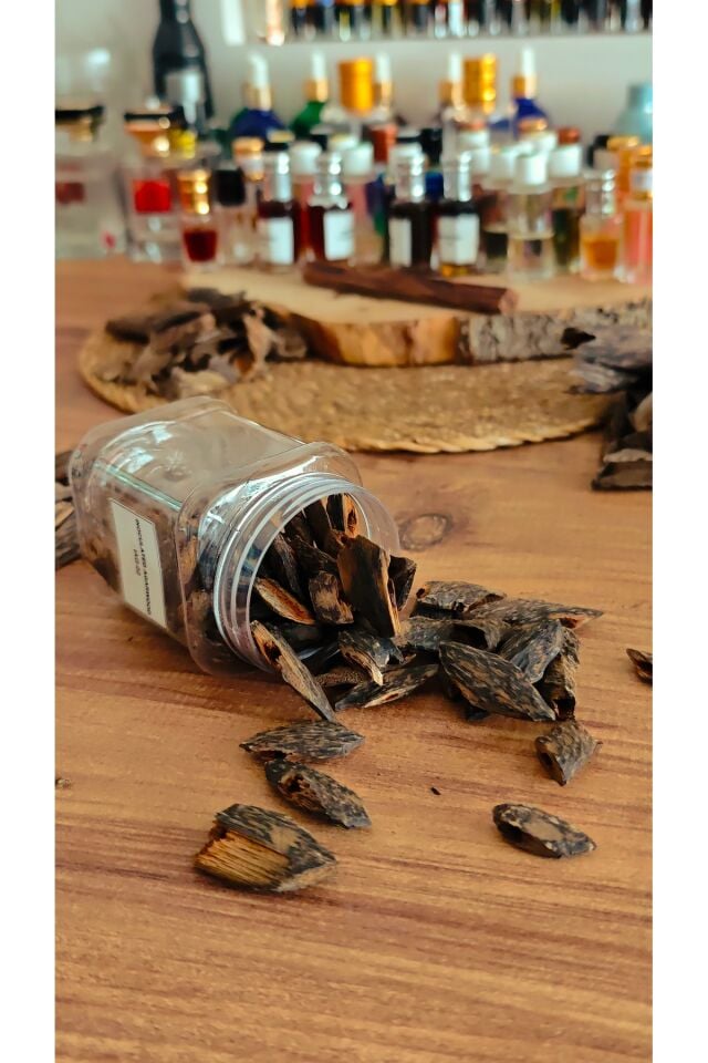 İnoculated Agarwood Aşılanmış Oud Tütsü-Buhur İçin Endenozya Oud Ağacı