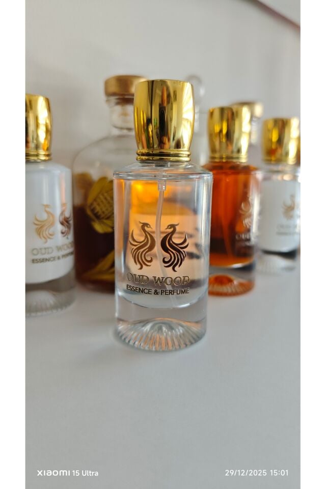 M. Rose Musk De Luxe Kalite Odunsu ve Çiçeksi Kokan Kadınlar için Parfüm